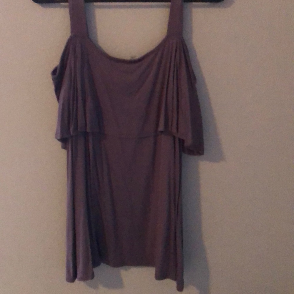 Cold shoulder purple